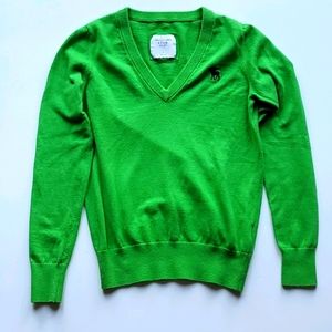 Abercrombie & Fitch Green Long Sleeve Sweater